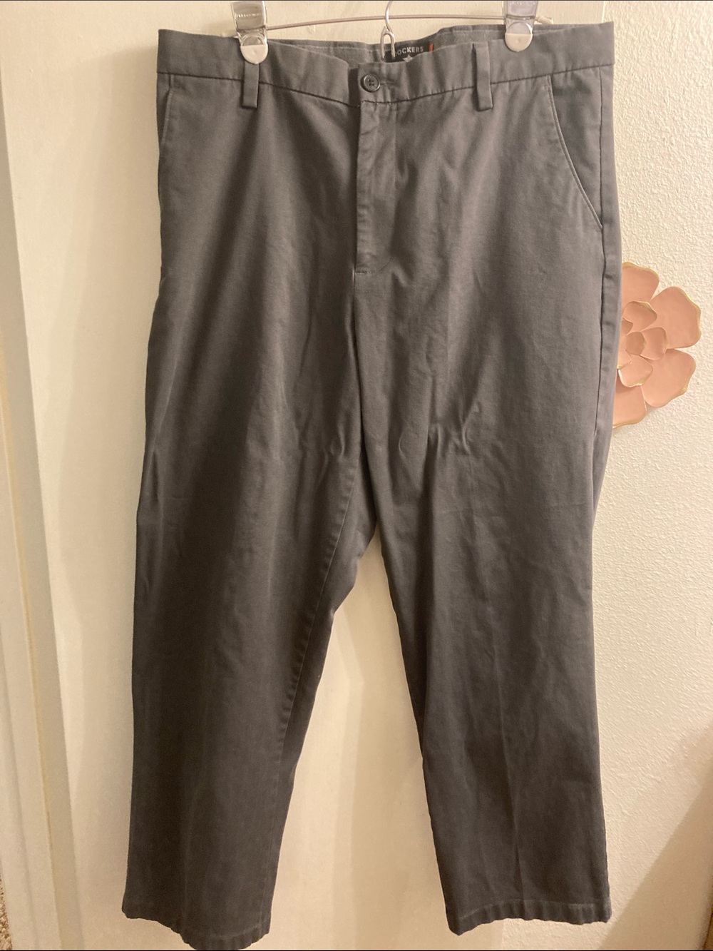 Dockers Men's Classic Charcoal Chino Pants Flex 360 Stretch